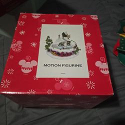 Vintage Holiday Disney Mickey And Minnies Tree Farm Ice Skating Musical NIB NEW