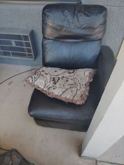 Little recliners