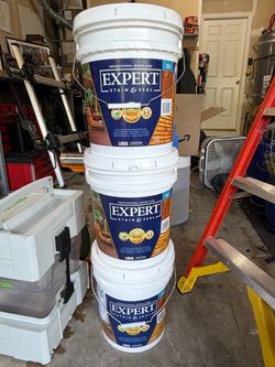 Wood stain - Expert Stain and Seal