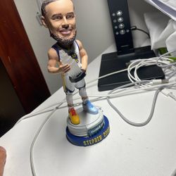Limited Stephen Curry Bubblehead.