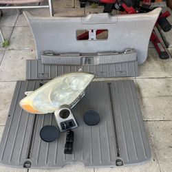 Toyota Matrix 2003 To 2007  Parts 