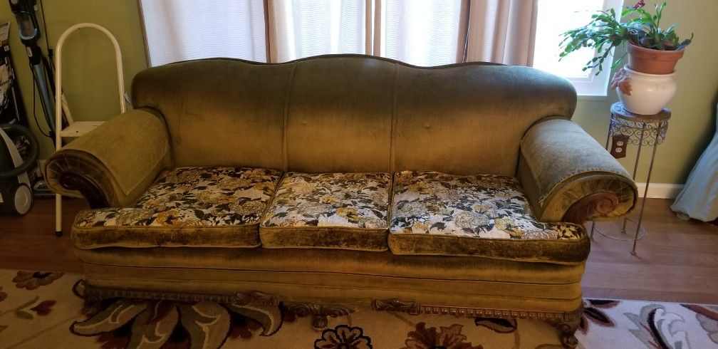 Vintage Green W/ Floral Print Sofa And 2 Chair Set