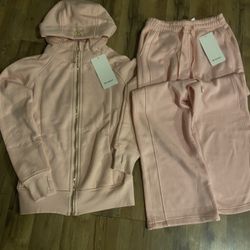 Pink Lululemon Scuba Set