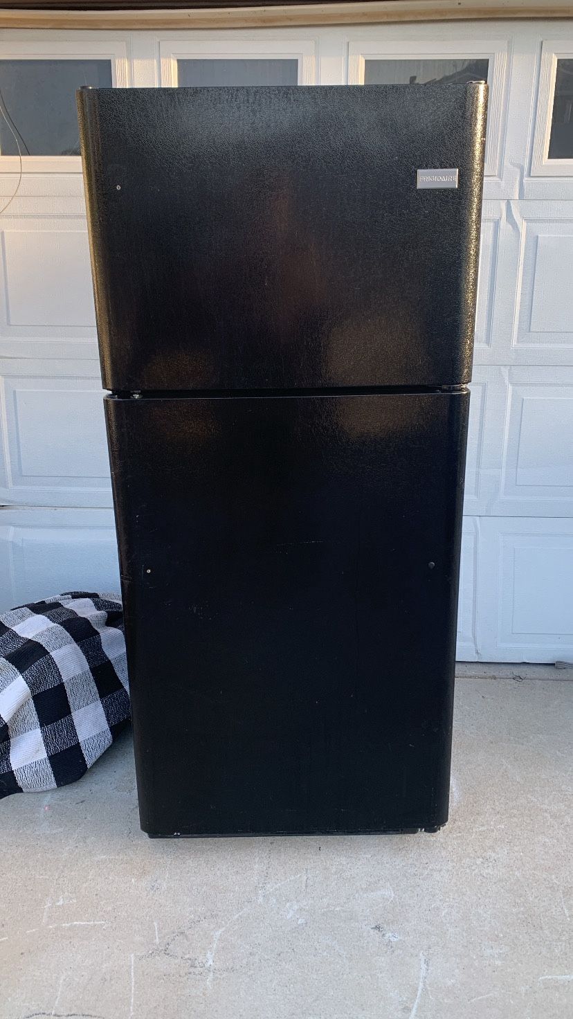 Frigidaire Refrigerator