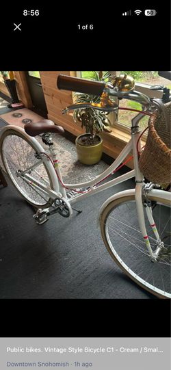 Public bikes. Vintage Style Bicycle C1 - Cream / Small/ Medium