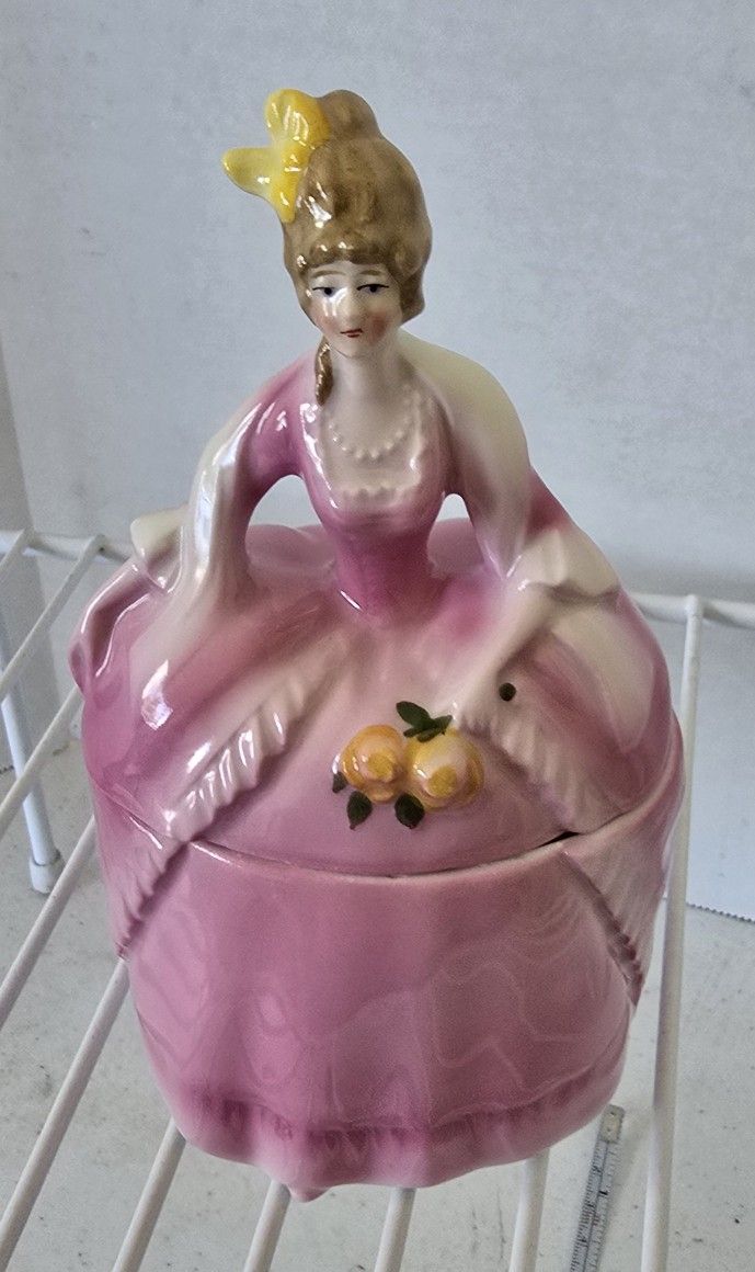 VTG Porcelain Trinket / powder box. Lady with light brown hair in Pink garments