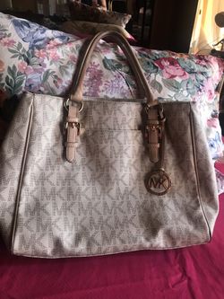 Bolsa grande mk usada