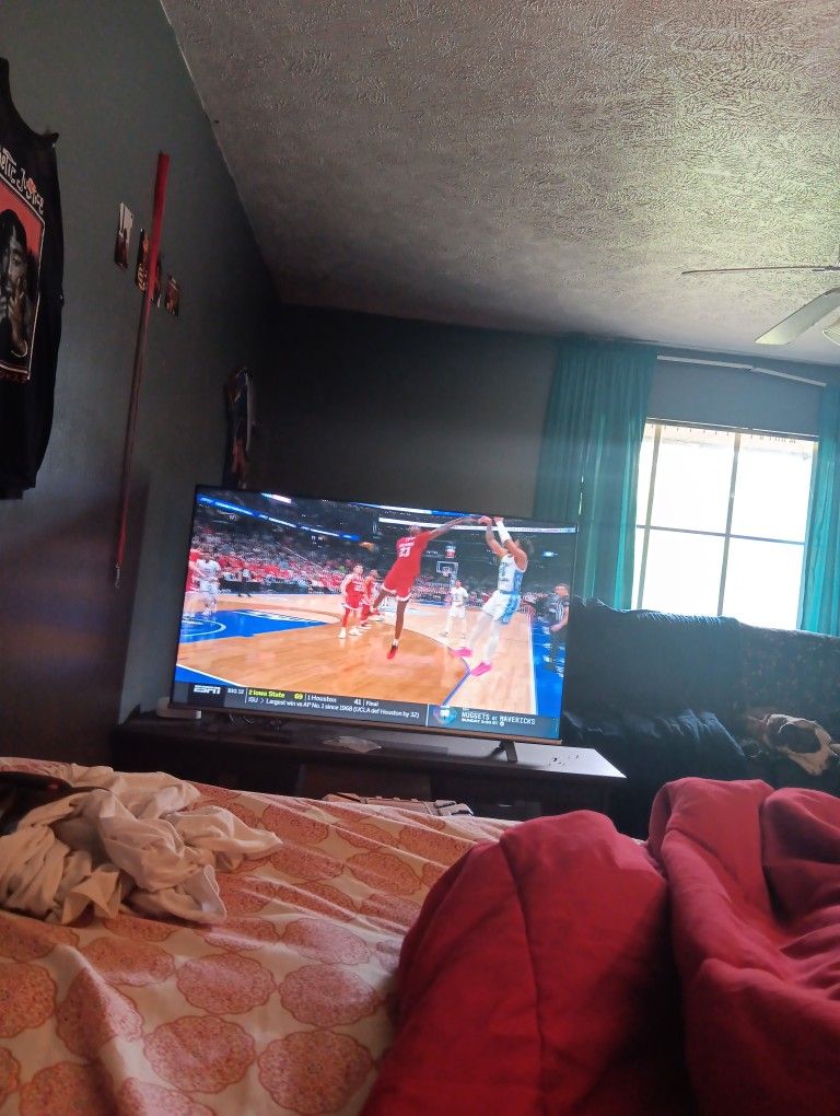 70in Smart Tv