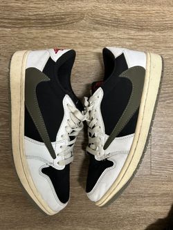 Travis Scott Dunks Size 8.5 In Men’s 