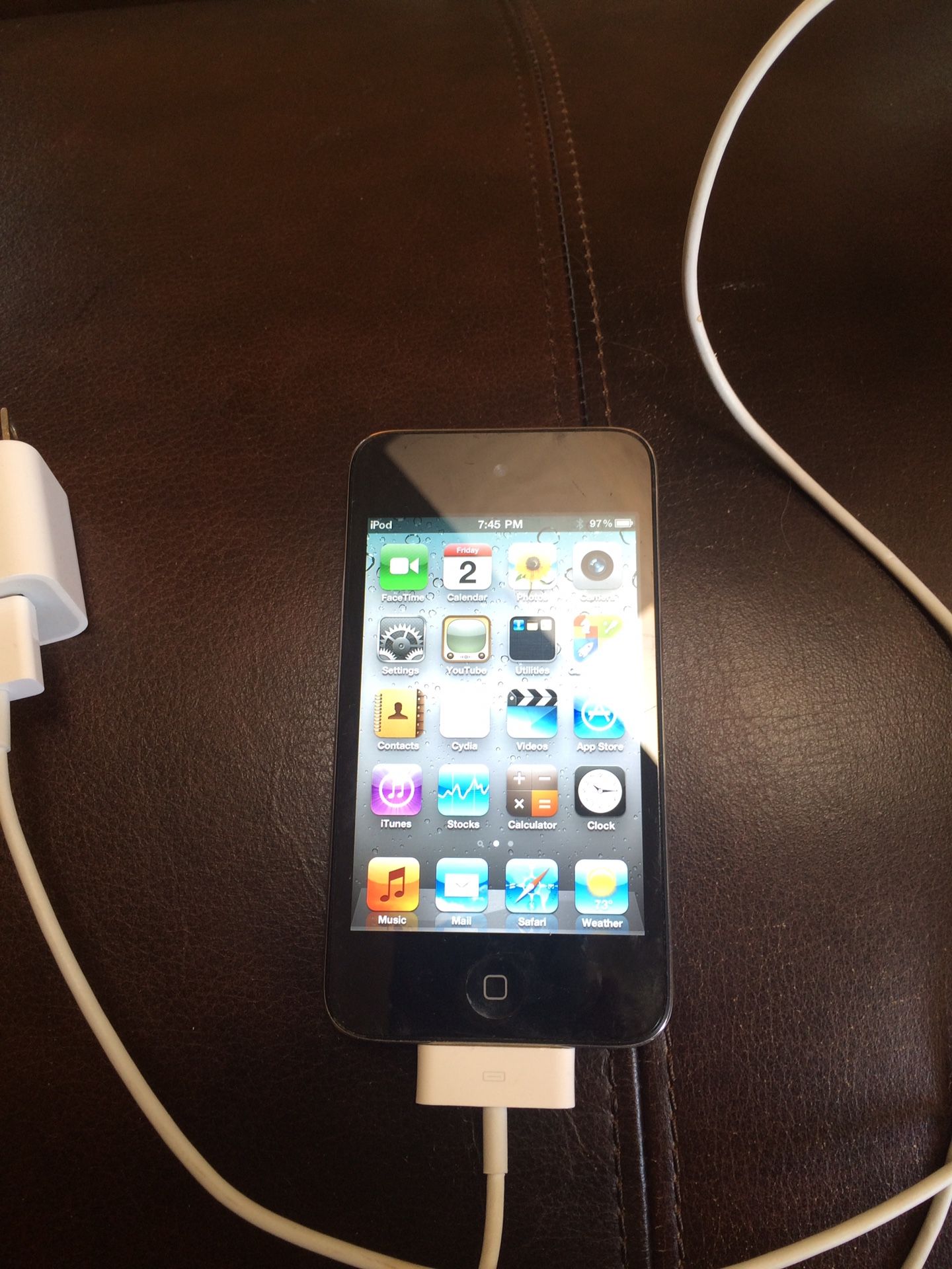 Apple IPod 8 Gig Works Fine Excellent Condition