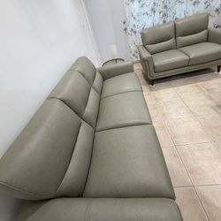 Harrington Park Sage Leather Sofa 2-piece Set Like New