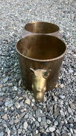 Solid brass ice bucket shaped as a rhino