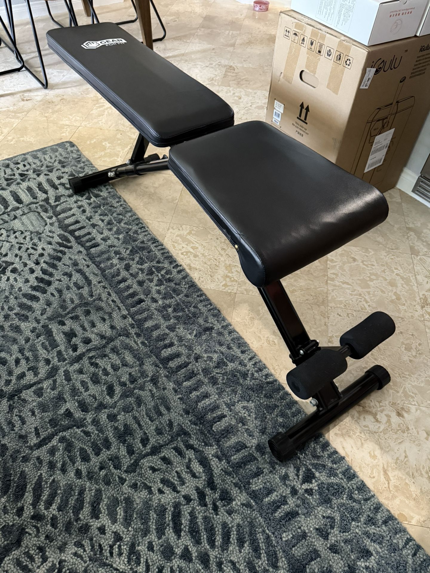 Adjustable Weight Bench