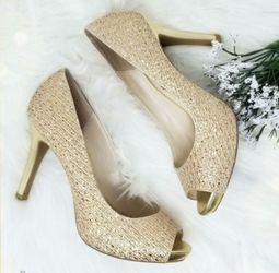 Gold Open Toe Shoes size 8.5
