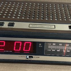  Sears Electronic Clock Radio Vintage model # 317  Cleaned & Tested Amazing !! ⭐