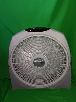 Lasko A20700 20" Wind Tunnel Fan- Remote, Tested & Working