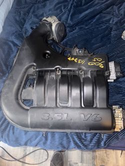 OEM 05-06 DODGE CHARGER  CHRYSLER 300 3.5L V6 Upper INTAKE MANIFOLD Assembly