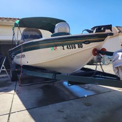 2001 Crestliner Fish hawk 1650.deep V