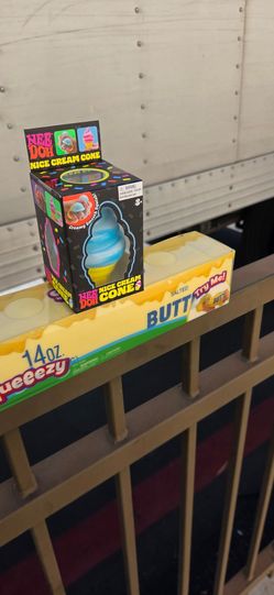 Needoh squeezy