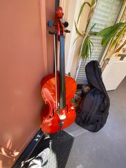 4/4 Cello pretty  Red