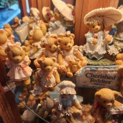 Cherished Teddy Figurine Collection 