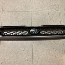 Subaru Impreza Outback Grille OEM Genuine Factory w. Emblem 2.5RS 