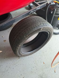 2 Tesla Tires  255/45 R19