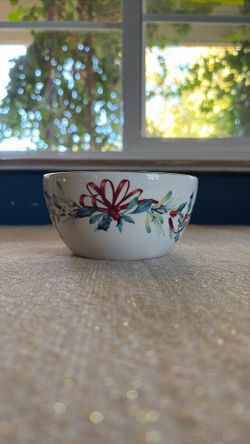 Lenox winter greetings bowl