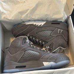 Wolf Greys Sz 10