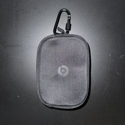 Beats Solo 4