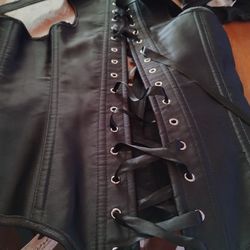 New Corset With Tags  Size XL 