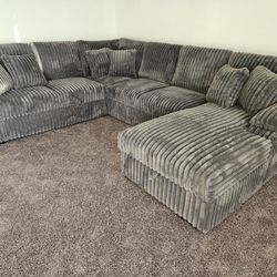 New Sectional Corduroy Fabric Grey Pull Out Bed W/ Storage $1499