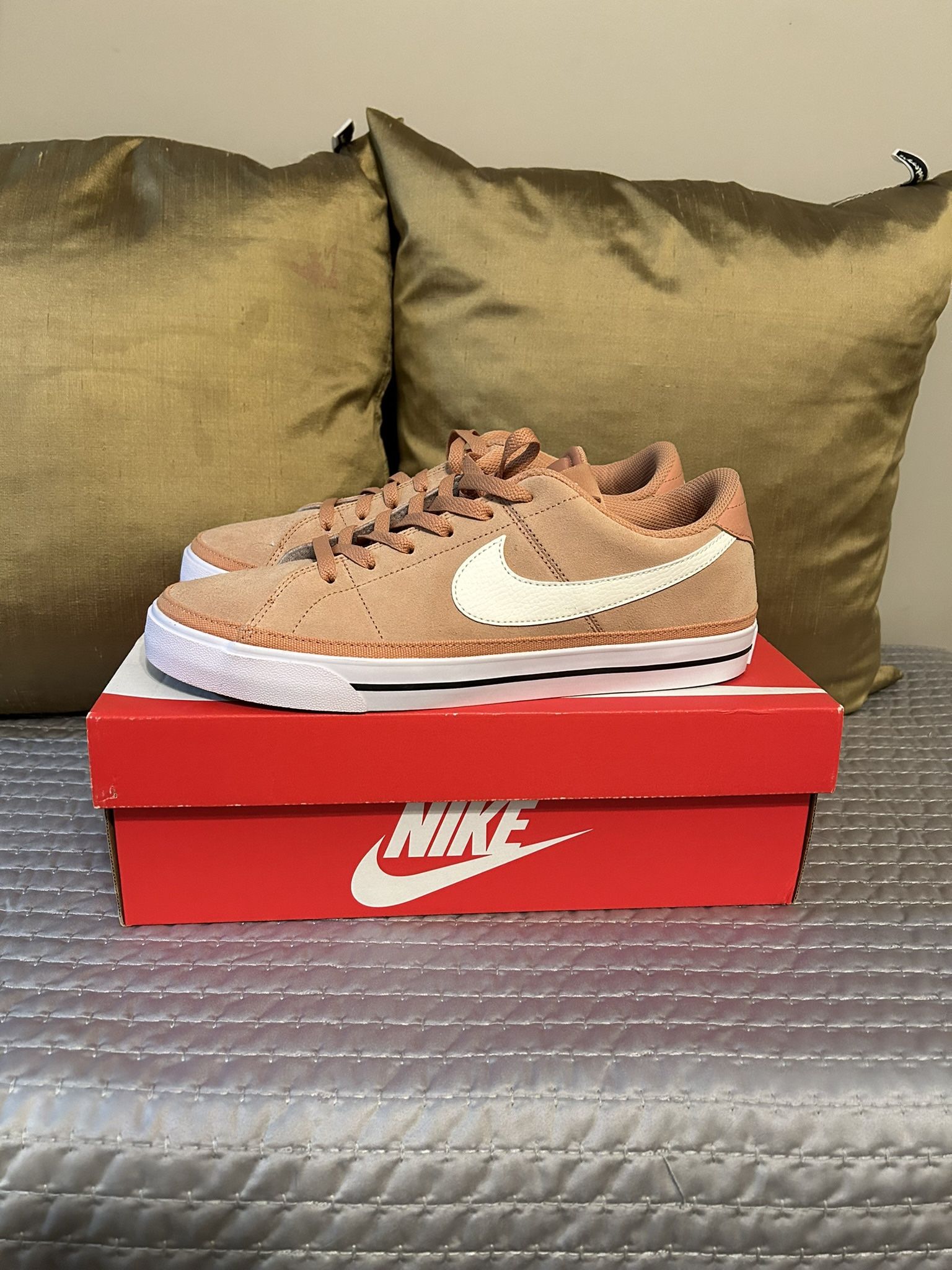 Nike court legacy suede sneakers men