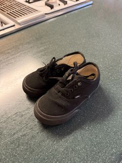 Toddler Shoe - Size 7