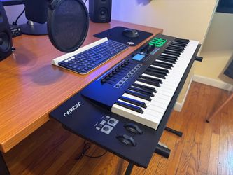 Nektar T61 Midi Controller