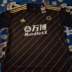Soccer ⚽️ Jersey Wolvers Size L