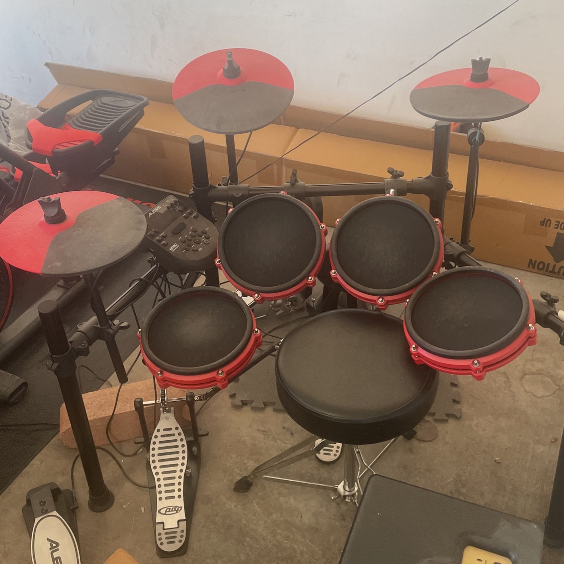 Electronic drum kit for Sale in Albuquerque, NM OfferUp