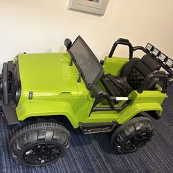 Jumbo 12V Kids Electric Vehicle Toy Ride On Car