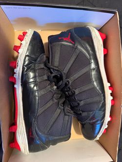 RARE 2018 Nike Air Jordan 11 Retro Football Cleats