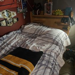 Twin Size Captain Beds