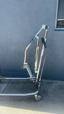 patient Invacare 9805P