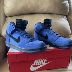 Blue Nike Dunks 