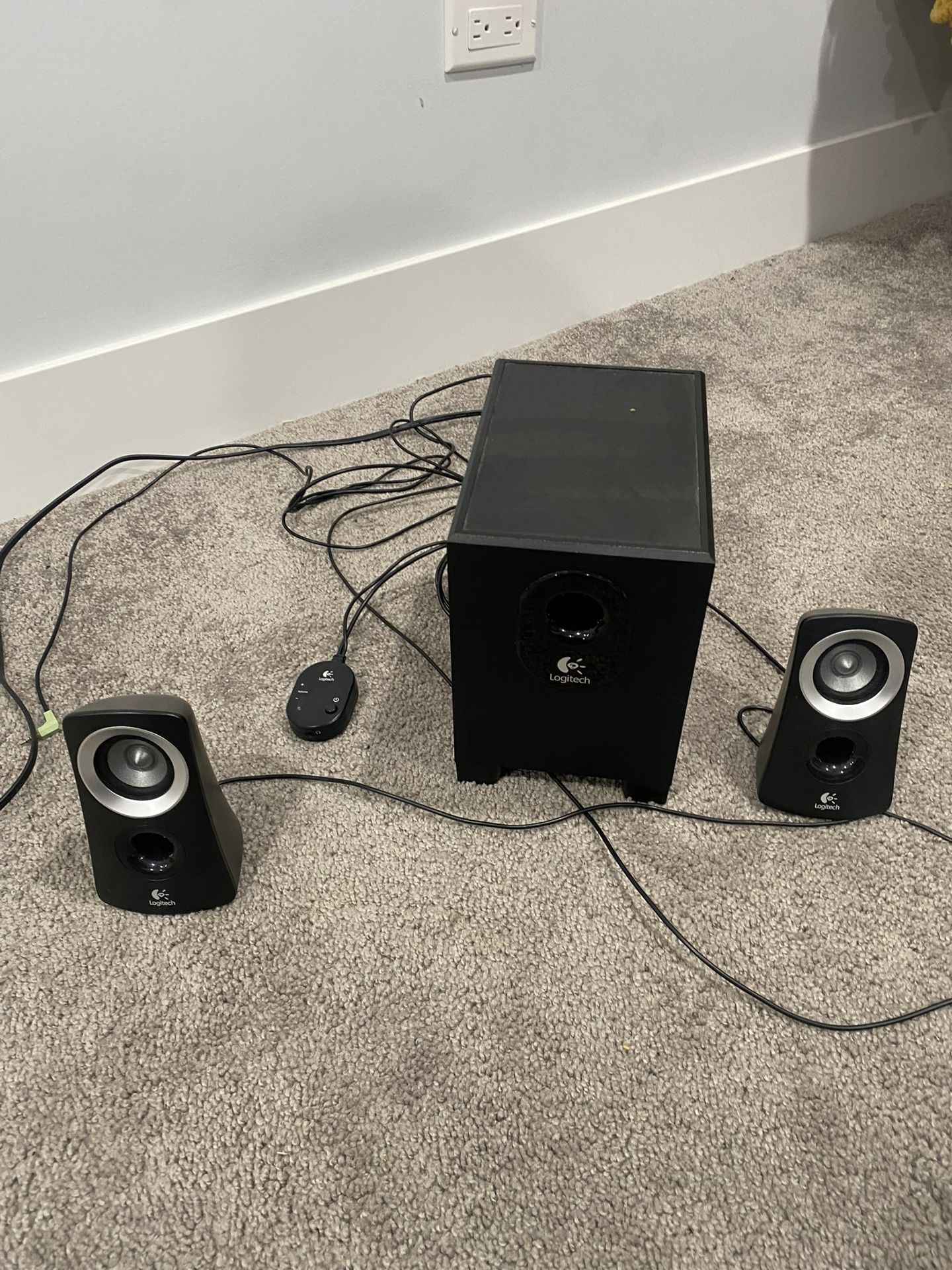 Logitech Speakers