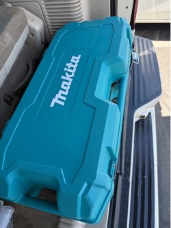 Makita jack hammer