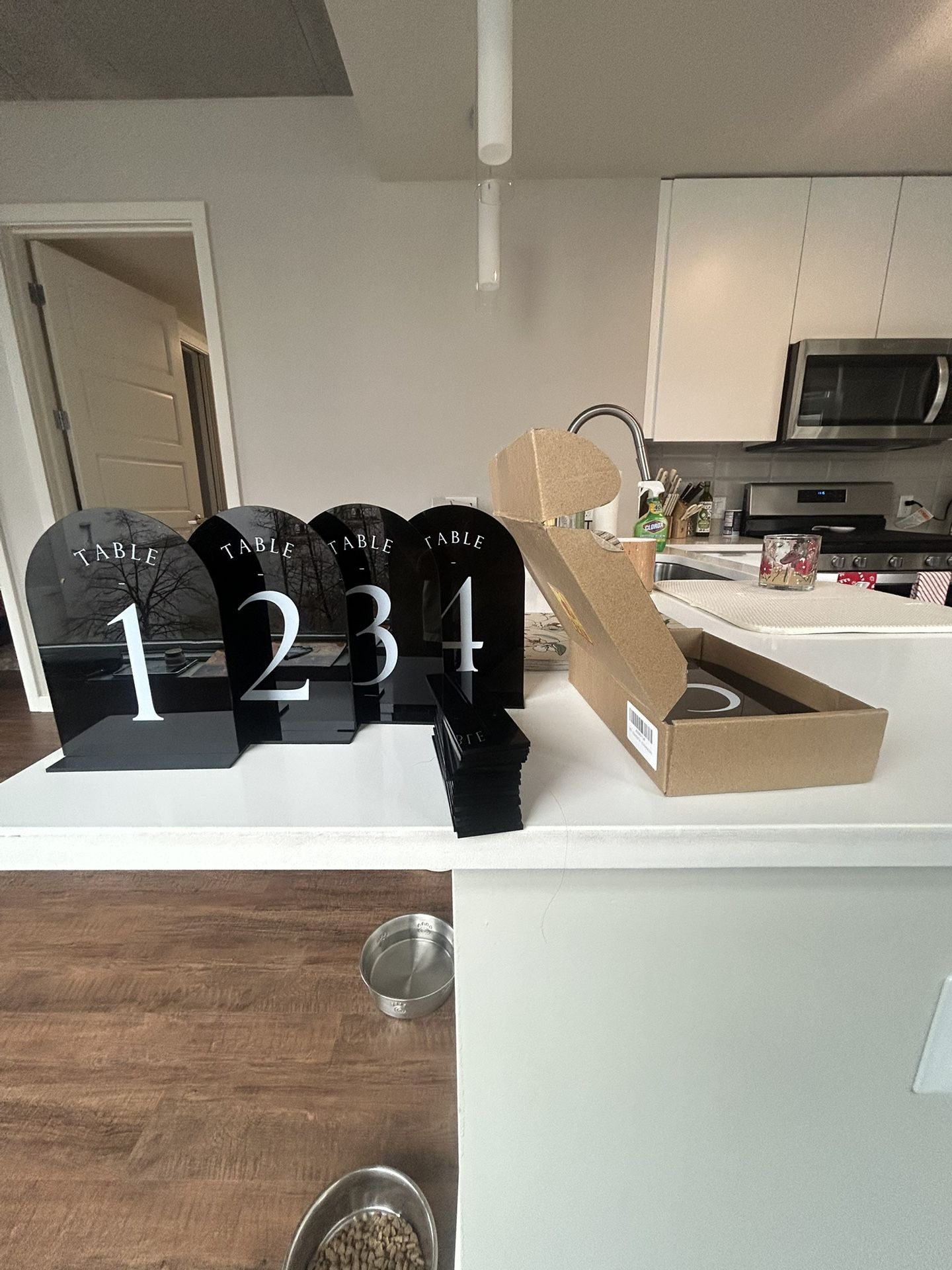 Table Numbers/ Wedding Supplies