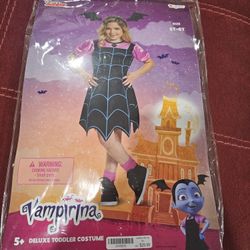 Halloween Costume Vampirina  Costume 5T- 6T