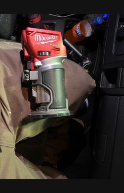 Milwaukee m18 router