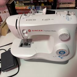 Singer Sewing Machine