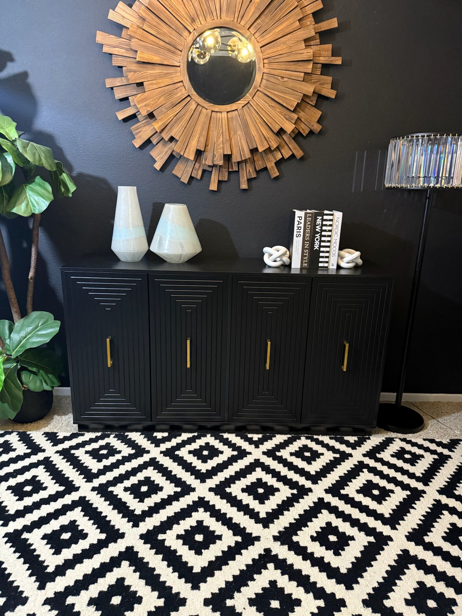 Brand New 4 Door Credenza Black And Gold
