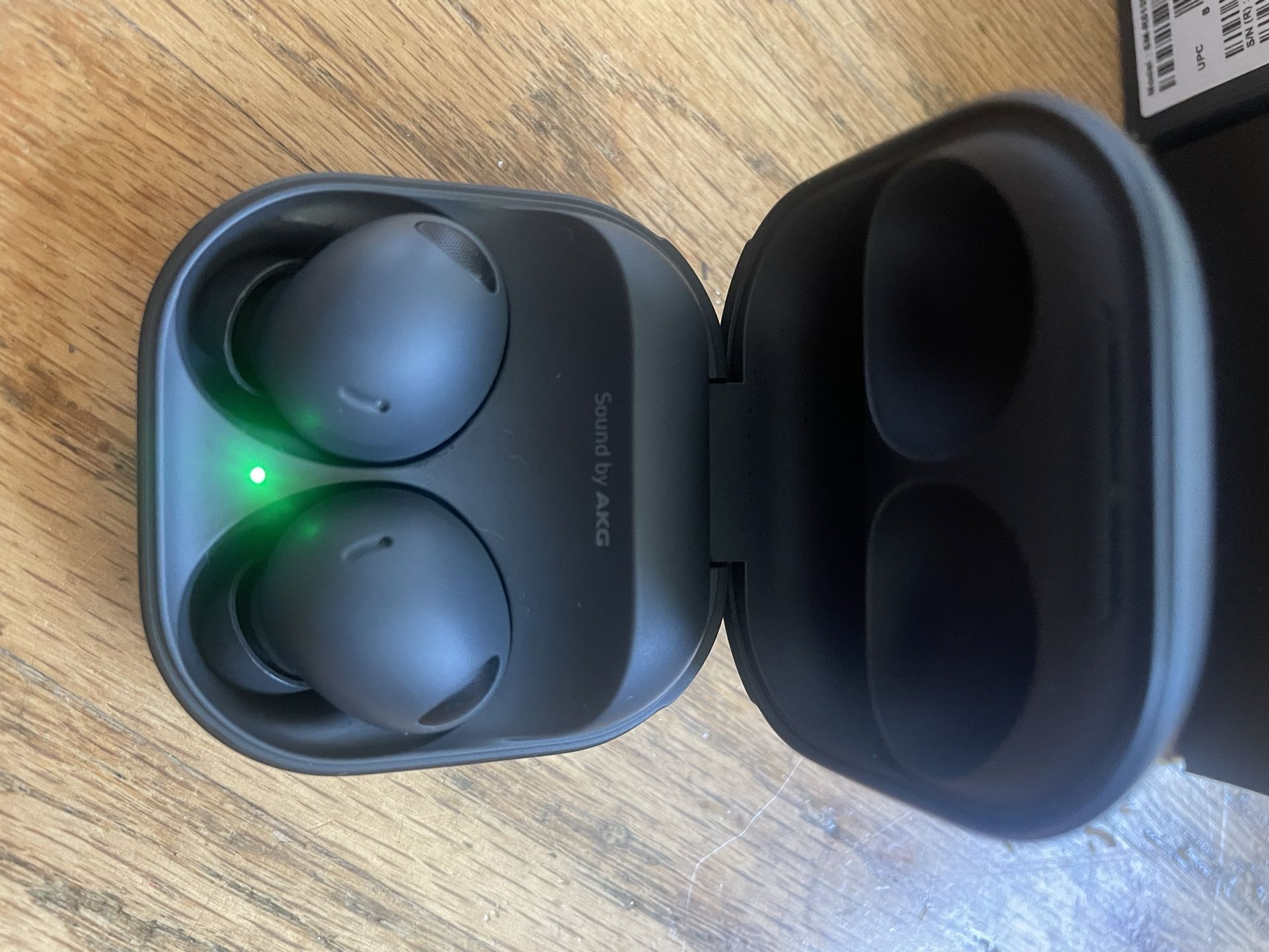 Black Samsung Galaxy Buds2 Pro